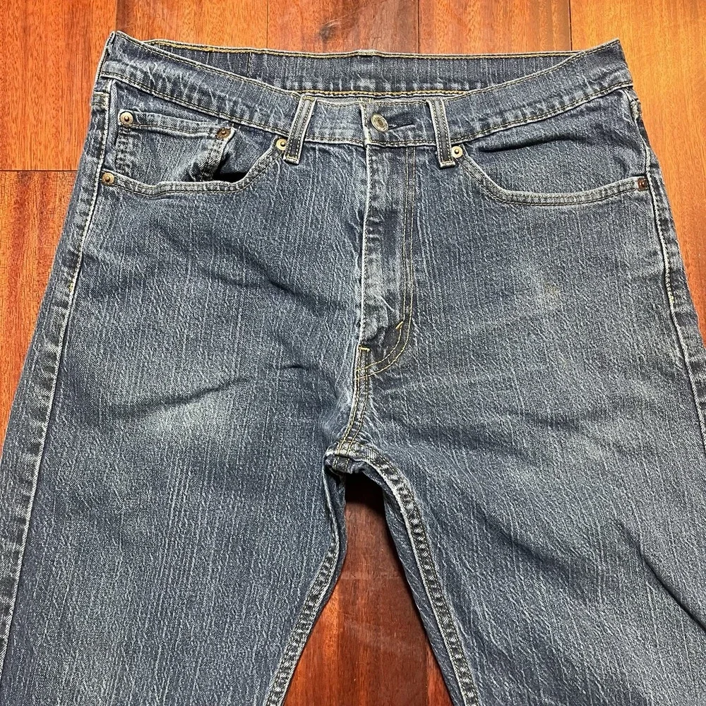 Levis Jeans Mens 34x32 505 Blue Denim Regular Straight Medium Crosshatch Wash